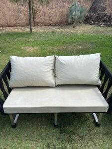 Estofado 2 lugares Alumínio Estofado Branco Eloá Store Móvei